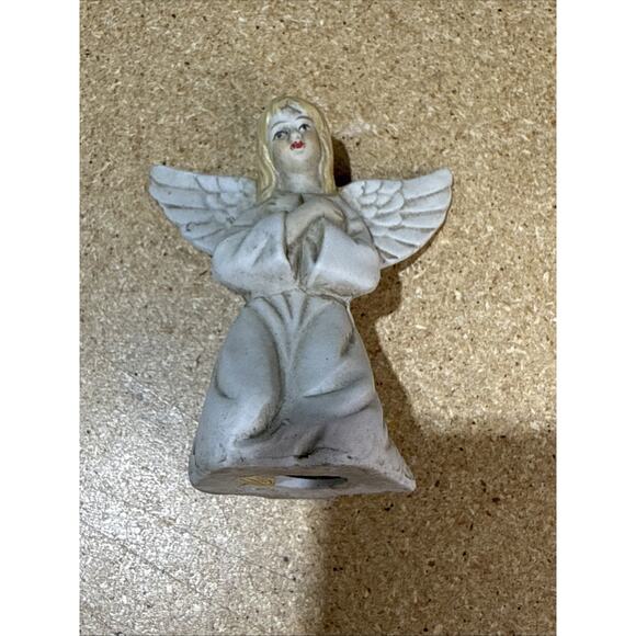 VTG Traditions Porcelain Nativity Set w/ Stable 11pc - Missing Shepherd - Picture 7 of 13